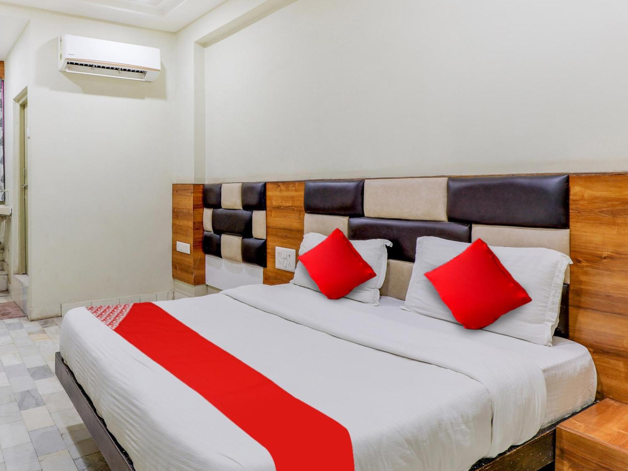 Hotel O Asopalav Naroda ภายนอก รูปภาพ